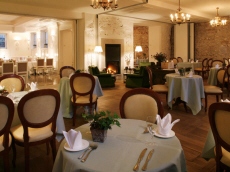 DWOR KOSCIUSZKO ������ � ������ ����� 